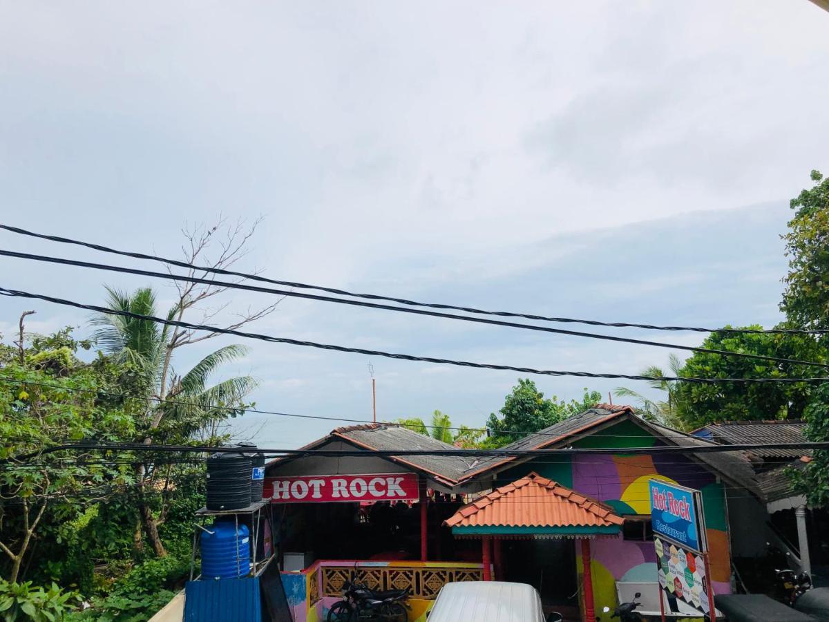 乌纳瓦图纳Blue Sea View住宿加早餐旅馆 外观 照片